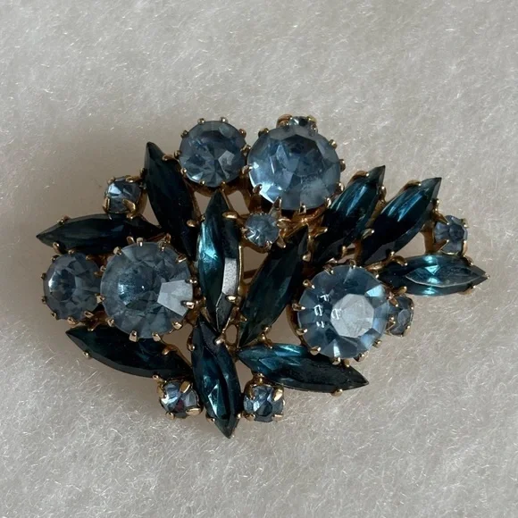 Blue Rhinestone Brooch Gold Tone Metal - Picture 5 of 6